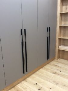 Möbelgriff C2020 schwarz Aluminium 1000mm 